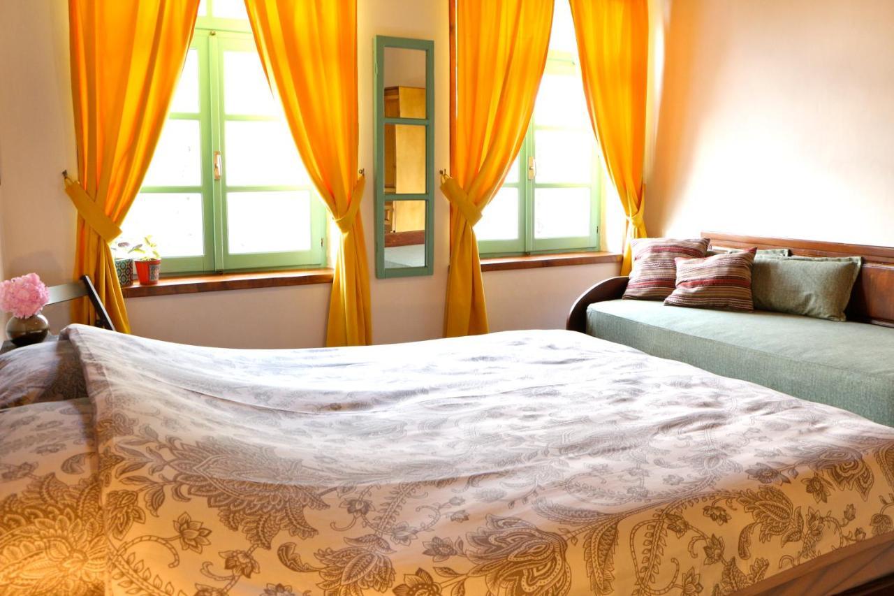 Stone City Hostel Gjirokaster Luaran gambar