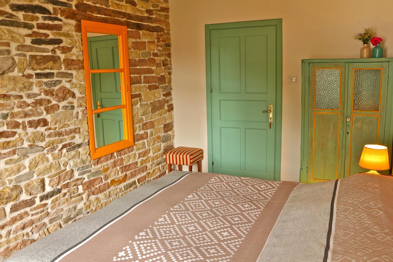 Stone City Hostel Gjirokaster Luaran gambar