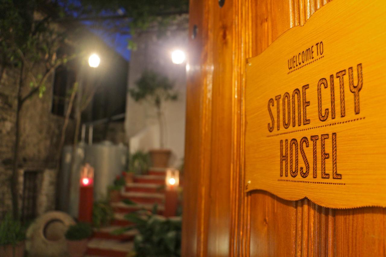 Stone City Hostel Gjirokaster Luaran gambar